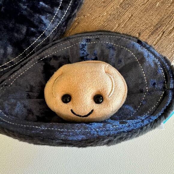 Jellycat Michelle Mussel NEW! Jellycat Amuseables FAST SHIP Gift - Picture 2 of 7